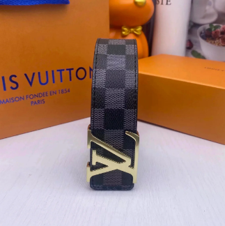 Patterned belt product image