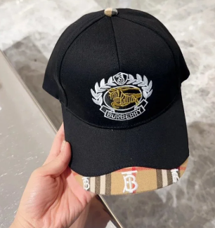 Black cap with patterned brim product image